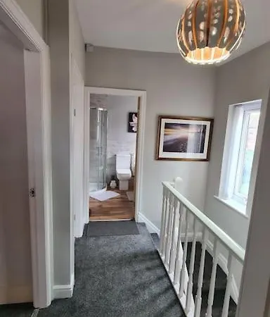 Stunning Home. Free Parking. Manchester