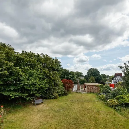 Beautiful 'mayfield' With Private Pool! * Manchester