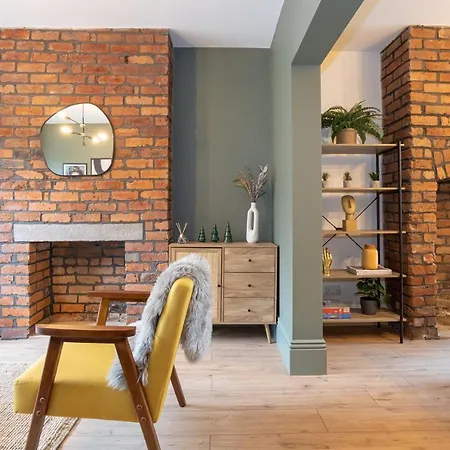 Stunning Scandi 3 Bed House In Manchester-parking *