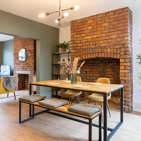 Holiday home Stunning Scandi 3 Bed House In Manchester-parking Manchester