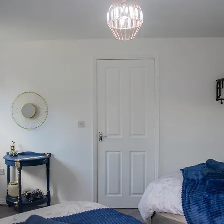 Bv Stylish Homely 3 Bedroom Close To Arena Hébergement de vacances *