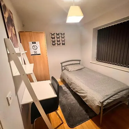 Comfy Single To Rent Privatunterkunft Manchester