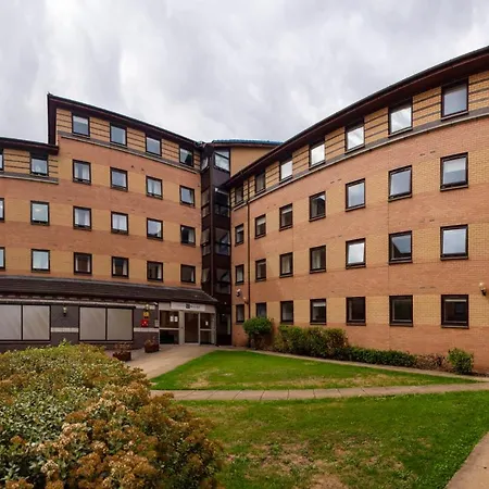 Ensuite Bedrooms With Shared Kitchen At Weston Hall In Lejlighed Manchester