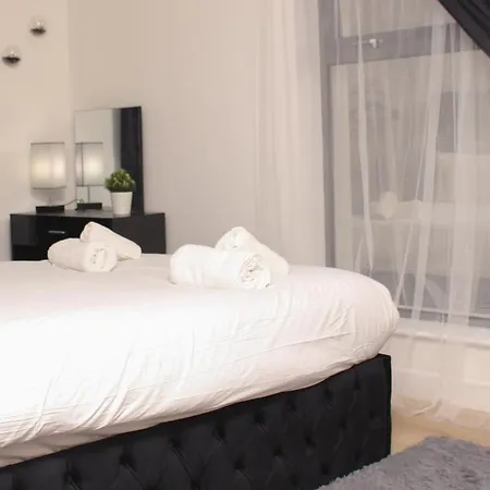 Apartman 2bed Spacious Near Cc, Sleeps 5 Manchester