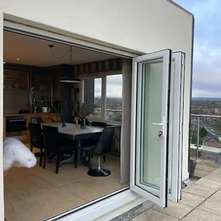 3 Bedroom Penthouse Apartman *