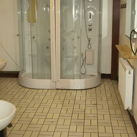 Ashton House * Манчестер