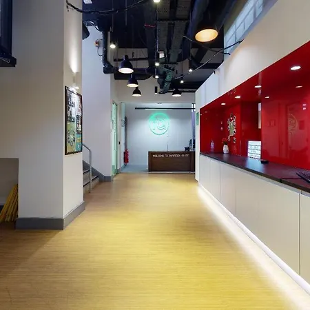 Iq Lambert House Апартаменты *