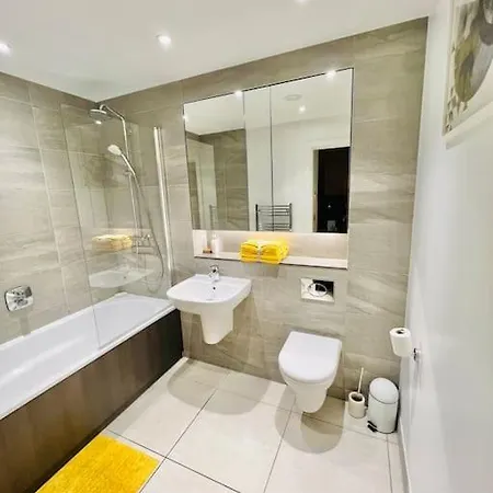 Apartment Eclectic Dwelling Manchester