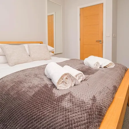 Apartment Charming 2-bed Flat With Balcony In New Islington Manchester