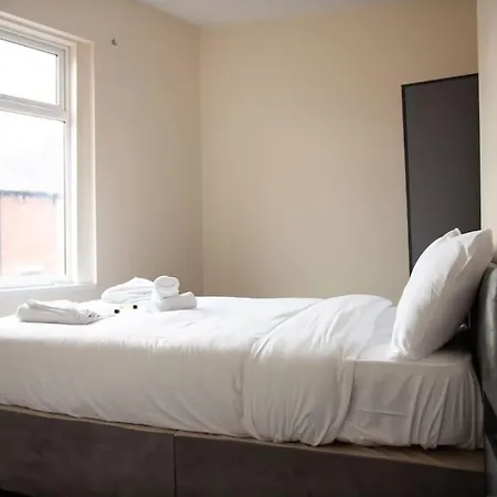 Apartman Spacious 2 Bedroom House Manchester