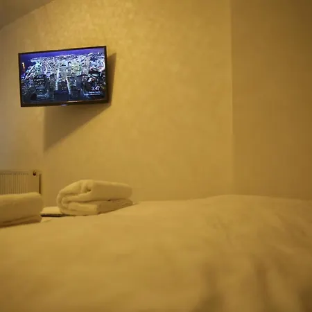 Rostron House * Manchester