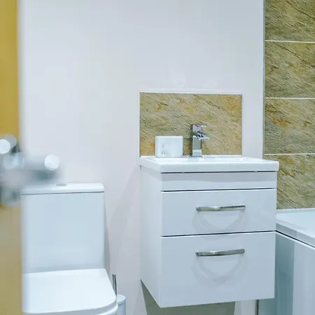 아파트 Weelky And Monthly Bookings At Cassia Unit - Telly Homes Ltd -brand New 1 Bedroom Salford,