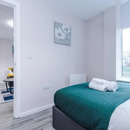 아파트 Weelky And Monthly Bookings At Cassia Unit - Telly Homes Ltd -brand New 1 Bedroom Salford,