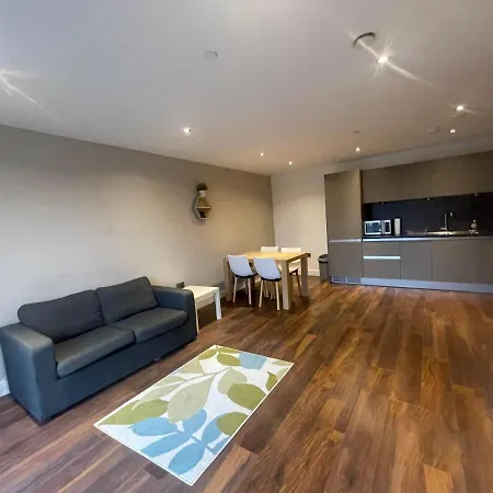 Pass The Keys Modern 2 Bed Flat Centre * مانشستر