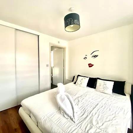 Vakantiehuis House In *