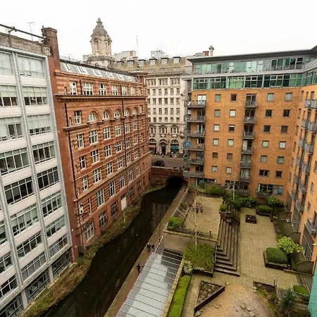 Jpg Theatre - High Floor Mcr Luxe W Balcony Canal Views *