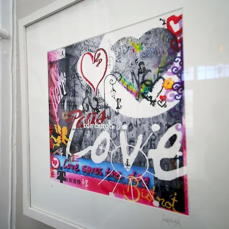 Pass The Keys Large Family In Chorlton * 맨체스터