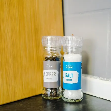 Half Mile To Etihad Stadium & Coop Arena, Free Parking, 6 Ppl Дом отдыха Манчестер