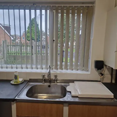 Homestay The Pride Of Manchester, Trafford