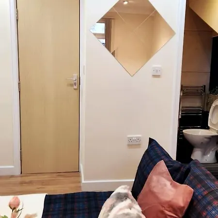 Luxury Up To 6 People, Opposite Tram, Chorlton, Balcony Appartamento *