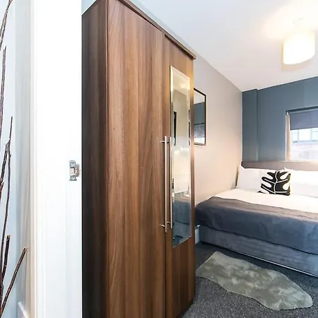 Fabulous Central 1 Bedroom Manchester