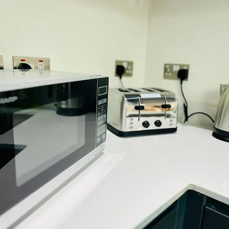 Stylish Near To Old Trafford Stadium *