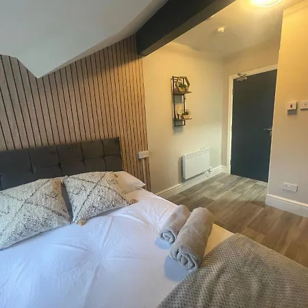 Deluxe Centrally Located In Manchester
