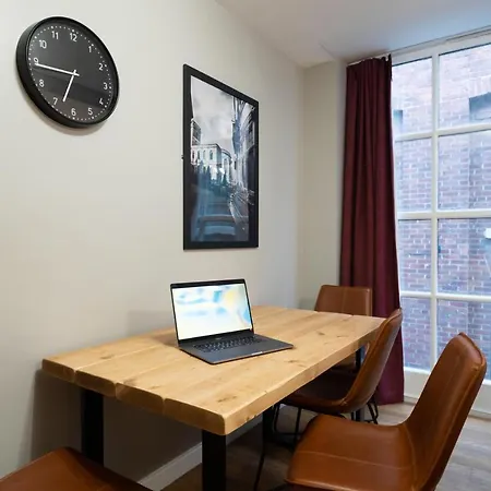 High Street Town House