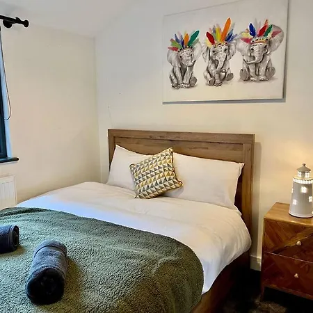 Accommodatie bij particulieren Central, Unique 4-storey House In Northern Quarter,