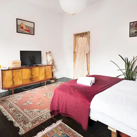 펜션 Pass The Keys Quirky 3 Bed Close To Old Trafford 맨체스터