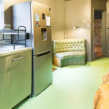 펜션 Pass The Keys Quirky 3 Bed Close To Old Trafford *