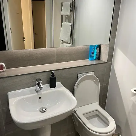Centre Stylish Apartment