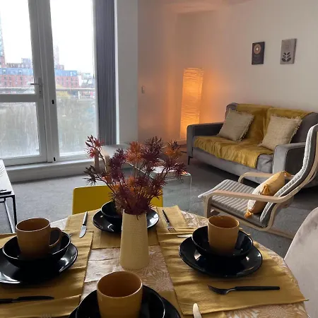 Apartment Luxury 2 Bed With Skyline Views. Manchester