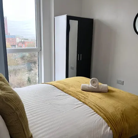 Apartment Luxury 2 Bed With Skyline Views. Manchester