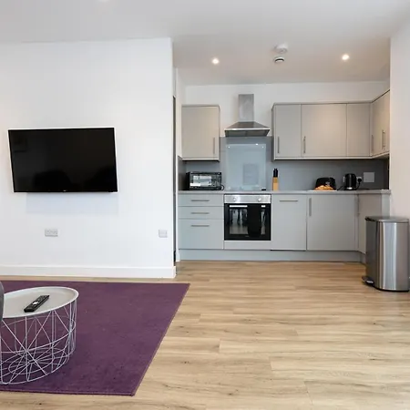Pillo Serviced - Arena Apartment Manchester