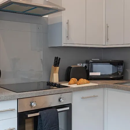 Pillo Serviced - Arena