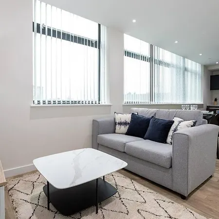 Апартаменты Modern And Stylish 1 Bedroom Flat In Old Trafford Манчестер