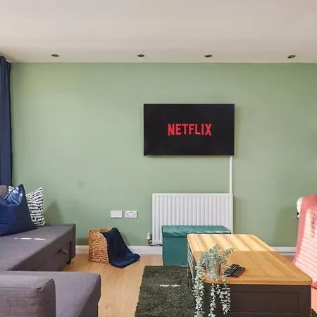 Stunning 3br Eco House Nr Etihad Wparking By Purestay * Manchester