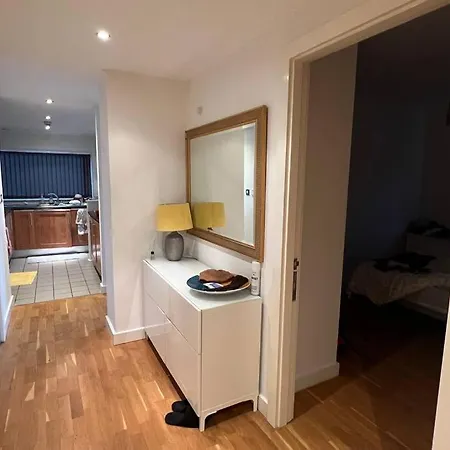 Apartment Center Cosy & Quiet Flat With View