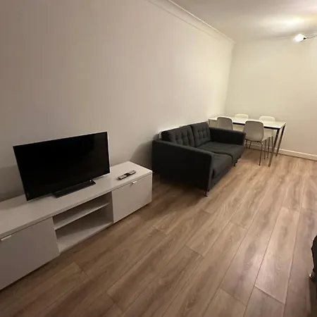 Bigkings Lovely 1bed With Free Parking In