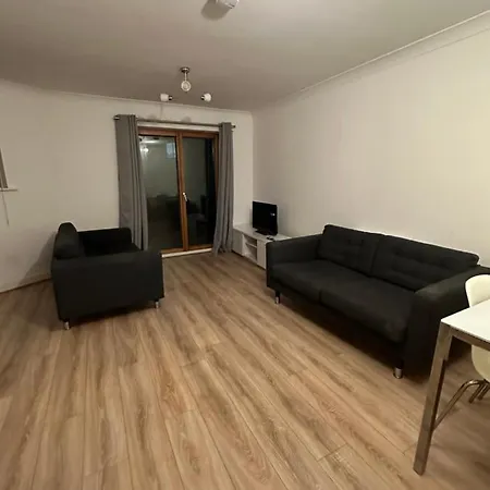 Bigkings Lovely 1bed With Free Parking In