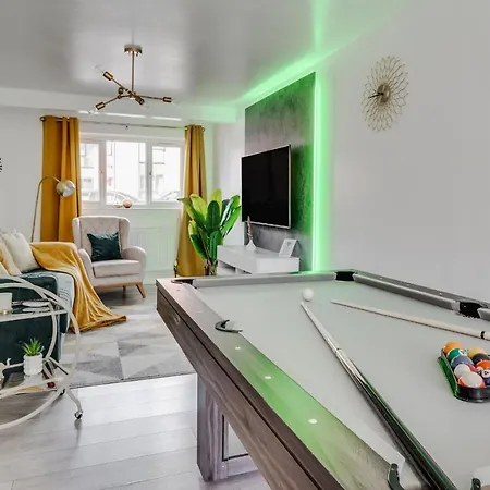 Holiday home Spacious 5br - Coop Live & Etihad - Pool Table Manchester