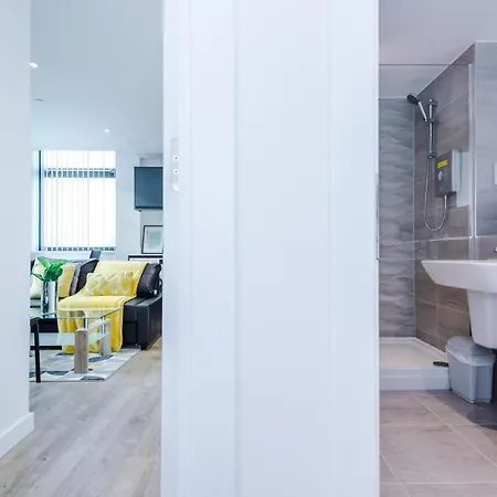 Weekly And Monthly Bookings At Zinnia Unit - Telly Homes Limited- New One Bed Apartment, Old Trafford マンチェスター