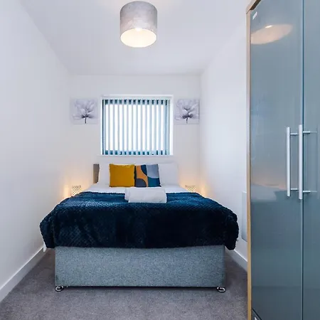 Weekly And Monthly Bookings At Zinnia Unit - Telly Homes Limited- New One Bed Apartment, Old Trafford * מנצ'סטר