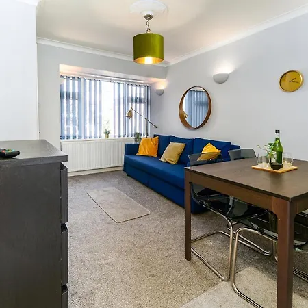 K Suites - Franklyn Road *