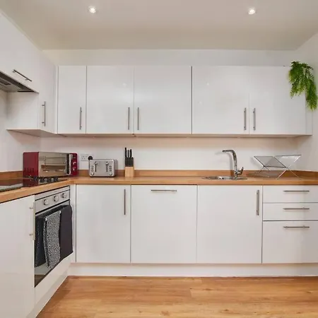 Cosy & Stylish Close To The Centre *