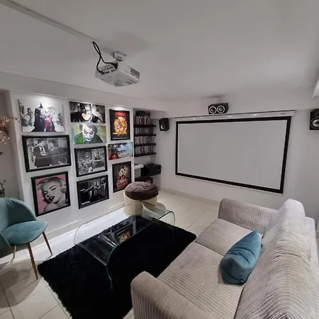 Lovely Close To Mcr Centre Inc Cinema