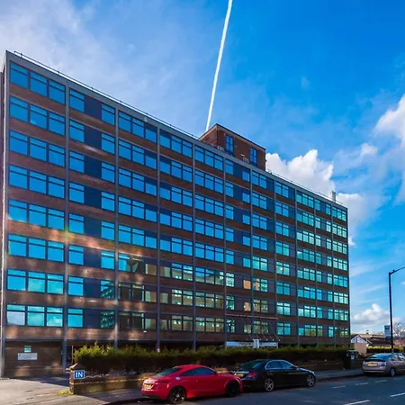 דירה Weekly And Monthly Bookings At Zinnia Unit - Telly Homes Limited- New One Bed Apartment, Old Trafford מנצ'סטר