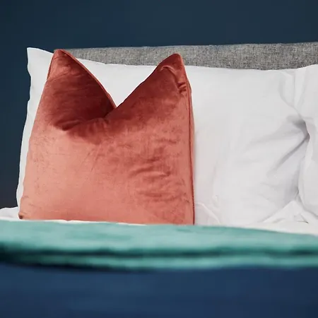 Holiday home Fabulous 5 Bed House W Parking