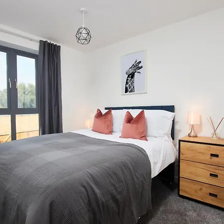 Beaut 5 Bed House W Parking Feriehus Manchester